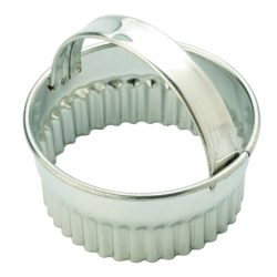 tagliapasta con manico cerchio festonato