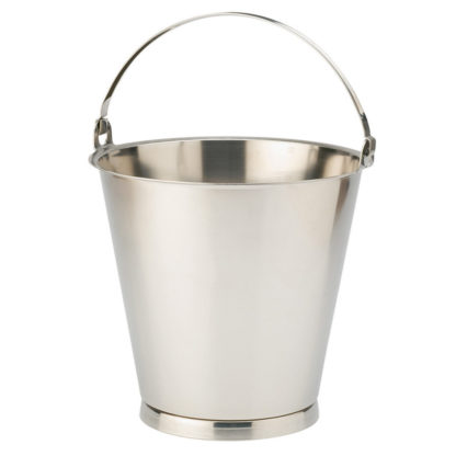 Graduated bucket with bottom ring