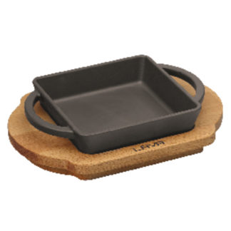 Rectangular pan with wooden platter