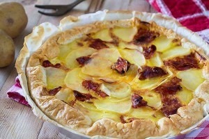 Quiche al salame piccante e patate